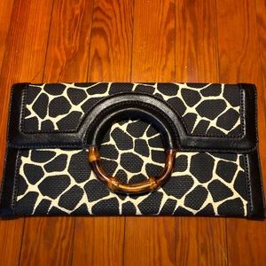 Banana Republic Giraffe Clutch 🦒